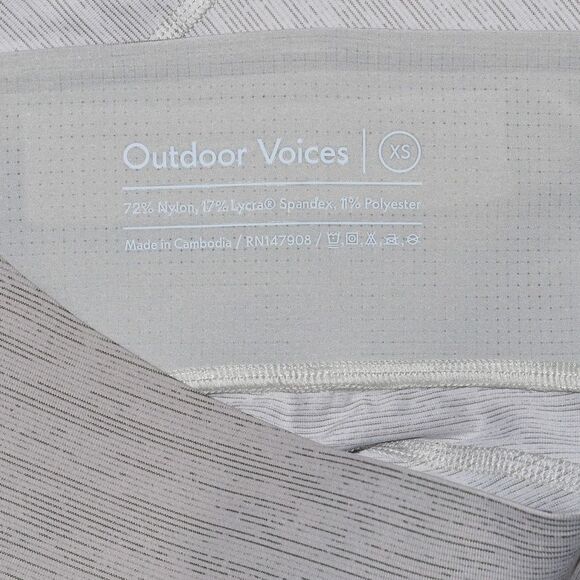 Outdoor Voices TechSweat Two Tone Crop Leggings - Picture 8 of 8